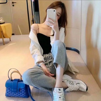 朱迪与潘趣封面