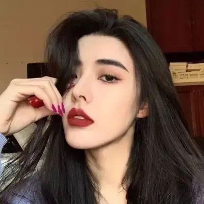 凑女也疯狂封面