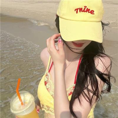 火辣机器人封面